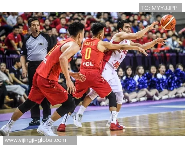 神似姚明打球的技巧与风范如何影响现代篮球运动员的成长与发展