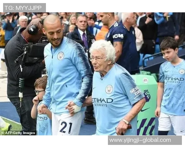 德甲焦点战国米大胜曼城红牌争议引发全场热议与战术分析 德甲焦点战国米大胜曼城红牌争议引发全场热议与战术分析