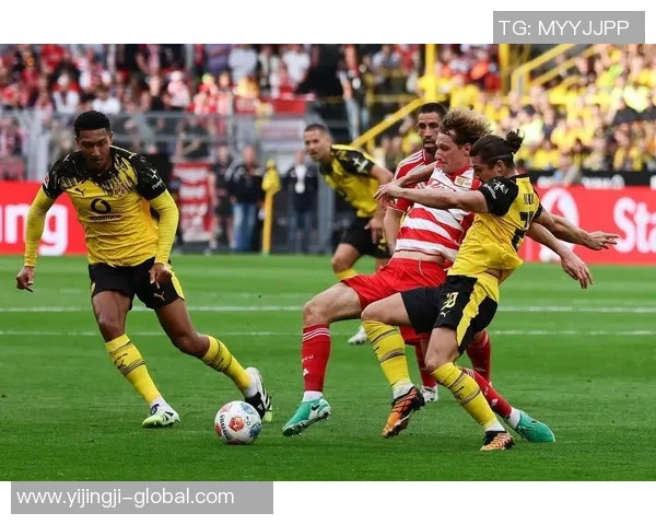 多特蒙德友谊赛大胜拜仁六比二绝杀瞬间引发转会热议