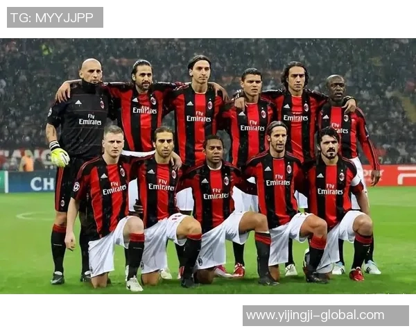 欧冠激战曼联与AC米兰战成平局乌龙球成比赛转折点数据分析引人关注 欧冠激战曼联与AC米兰战成平局乌龙球成比赛转折点数据分析引人关注